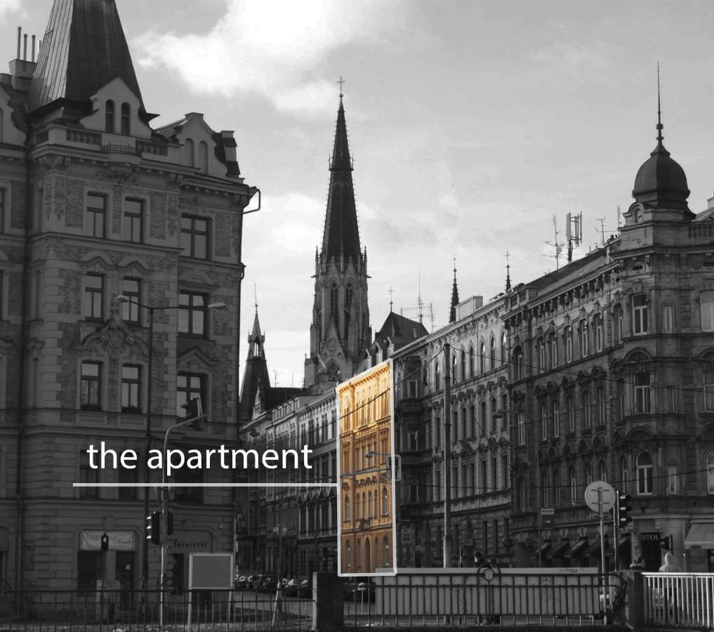 Apartments Centre In Style ออลอโมตซ์ ภายนอก รูปภาพ