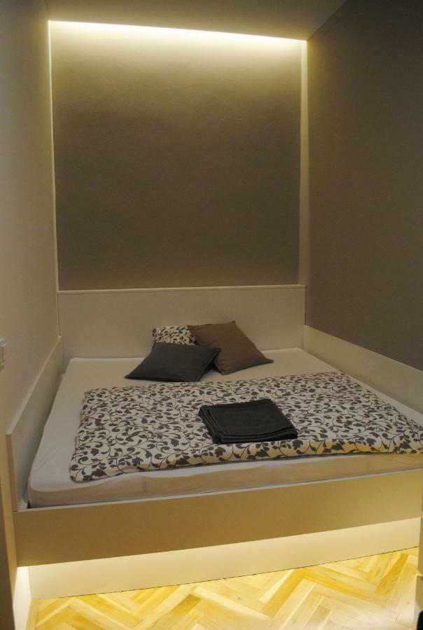 Apartments Centre In Style ออลอโมตซ์ ภายนอก รูปภาพ